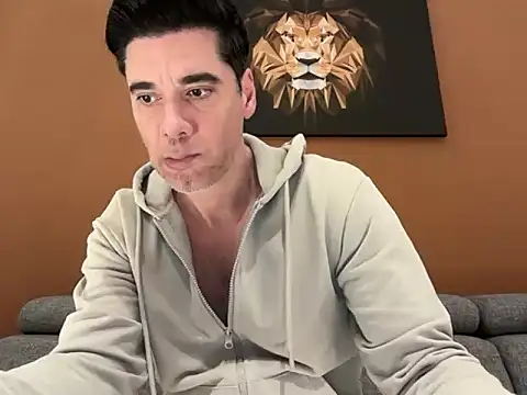 Snapshot of marcoo_x chatting on 02.20.26 marcoo x online show from 02.20.26