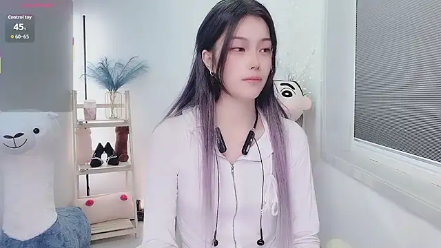 Snapshot of ChloeFozzy chatting on 11.14.25 ChloeFozzy online show from 11.14.25