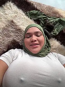 sweetmuslim01 online show from 04.16.26