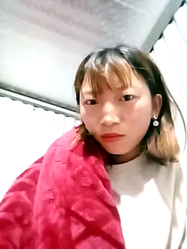 julybi online show from 11.17.25