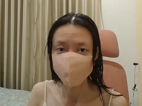 Lil-Cherries online show from 03.05.26