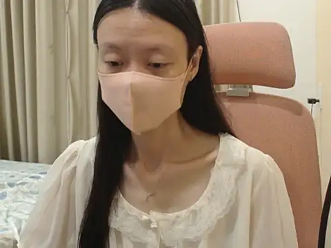 Lil-Cherries online show from 04.01.26