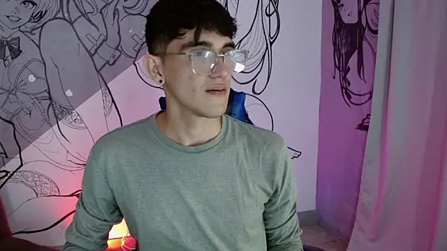 Snapshot of naif_fummy1 chatting on 11.08.25 naif fummy1 online show from 11.08.25