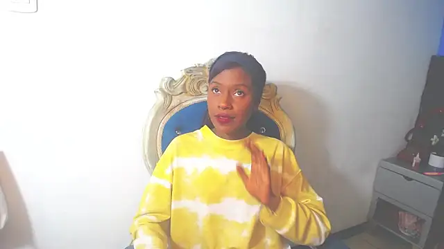 Snapshot of Aliis_Love chatting on 11.27.25 Aliis Love online show from 11.27.25