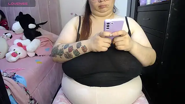 kattybbwbigboobs  online show from 03.16.26