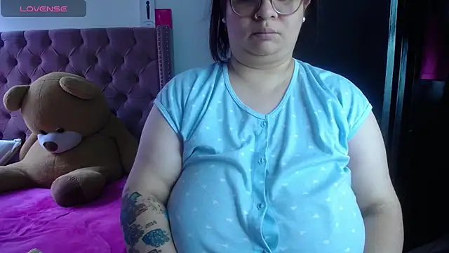 kattybbwbigboobs  online show from 06.17.26