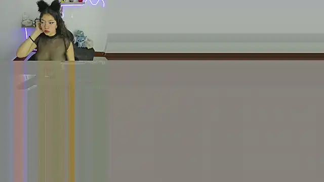 Snapshot of Hinata_sweet chatting on 11.11.25 Hinata sweet online show from 11.11.25