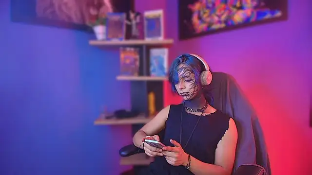 luxiel  online show from 03.20.26