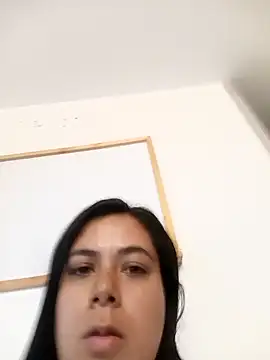 LorieFerrer online show from 01.31.25