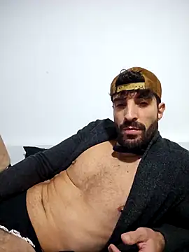 Snapshot of Pinosce6 chatting on 11.07.25 Pinosce6 online show from 11.07.25