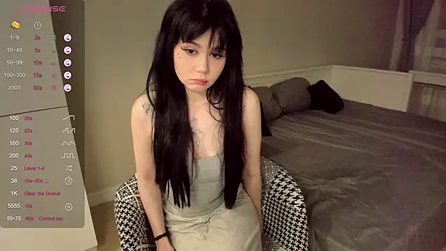 CharlyOrwell online show from 11.29.25