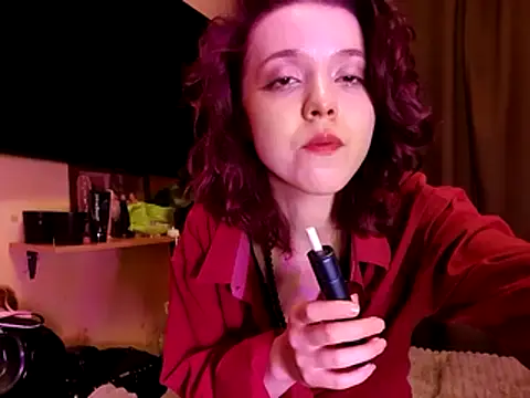 Snapshot of violetwitch chatting on 11.14.25 violetwitch online show from 11.14.25