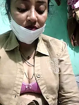 Snapshot of Piya_Bakshi chatting on 11.27.25 Piya Bakshi online show from 11.27.25