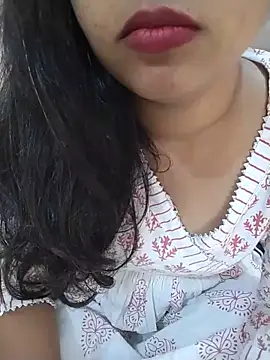 Sexy Divya   online show from 05.13.26