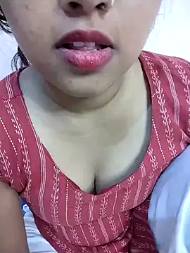 Sexy Divya   online show from 05.25.26