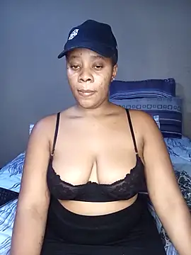 Snapshot of Emmylove-xr25 chatting on 02.03.26 Emmylove-xr25 online show from 02.03.26