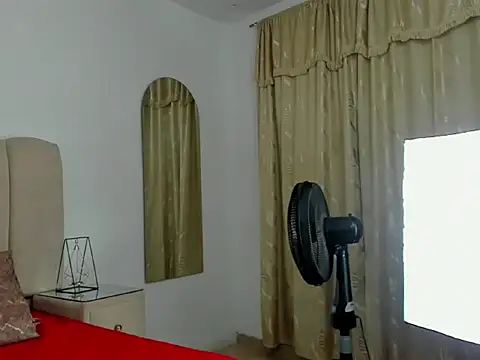 ShanellDiaz  online show from 01.10.26