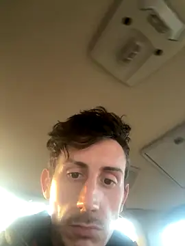 Dildapassivella online show from 11.28.25