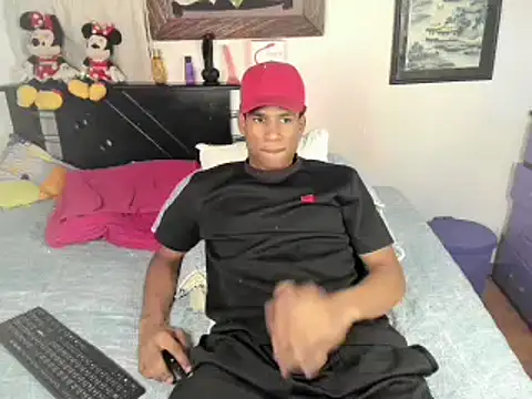 JUANBIGCOCK21CM online show from 11.13.25