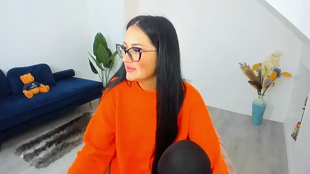 AnyaEvy online show from 03.05.26