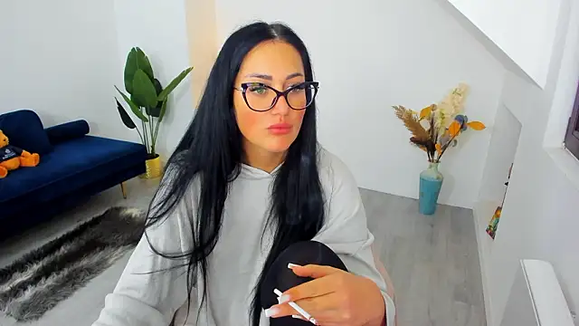 AnyaEvy online show from 03.07.26