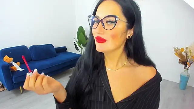 AnyaEvy online show from 04.02.26