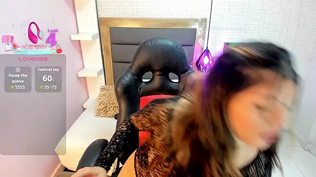 IRENNEBLAZER online show from 02.03.26