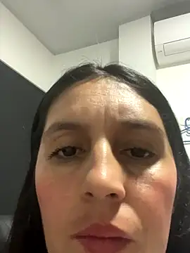 Snapshot of 17-ABBY_01 chatting on 11.19.25 17-ABBY 01 online show from 11.19.25