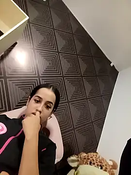 Snapshot of VirginPussyAnita18 chatting on 11.07.25 VirginPussyAnita18 online show from 11.07.25