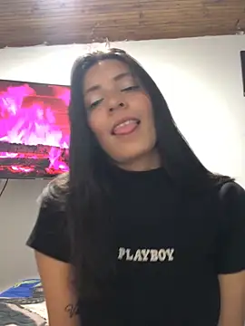 Snapshot of Vianca_Costt chatting on 05.14.26 Vianca Costt online show from 05.14.26