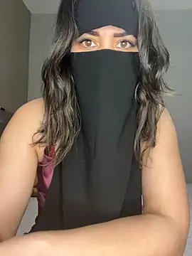 dinaaarich11 online show from 03.30.26