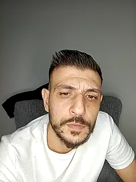 Snapshot of Red_dewilll chatting on 11.07.25 Red dewilll online show from 11.07.25