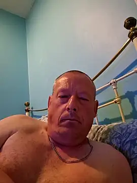 Snapshot of Tyson120 chatting on 05.16.26 Tyson120 online show from 05.16.26