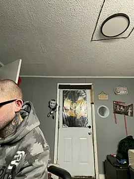 Snapshot of trickydickydaddy chatting on 03.03.26 trickydickydaddy online show from 03.03.26