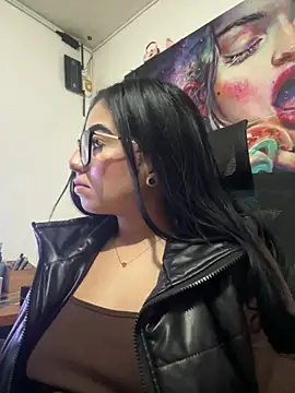 SCARLETT INK  online show from 03.27.26