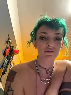 misslovesick online show from 11.08.25