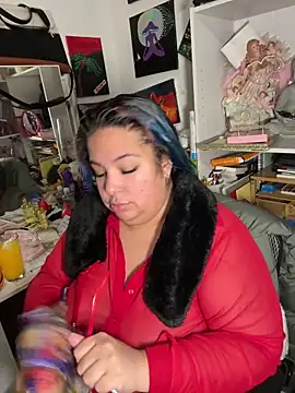 BiigMAMA 2025 online show from 12.16.25