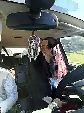 MickNanaa online show from 11.27.25