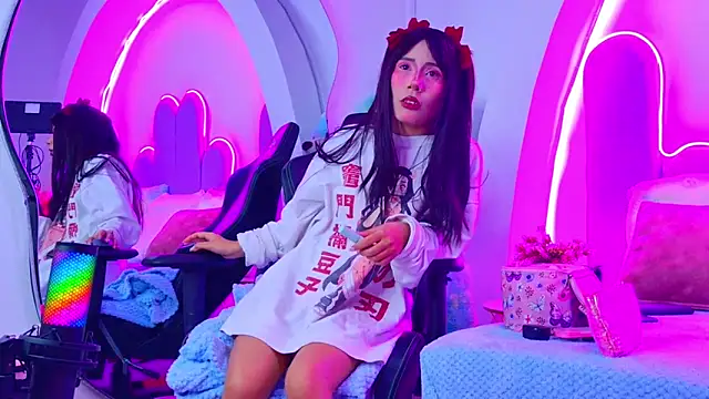 BunnySexyy18 online show from 06.05.26