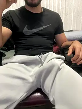 DARK0924 online show from 11.22.25