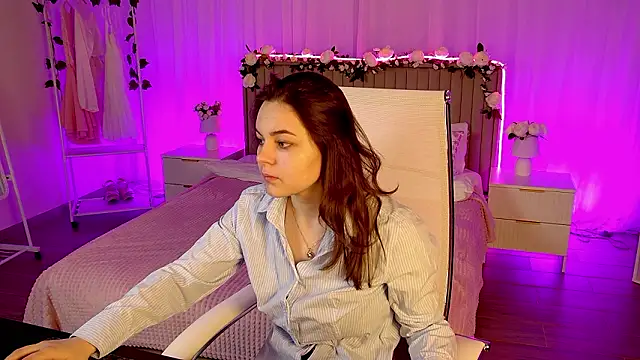 FrancescaCavaliere online show from 03.03.26