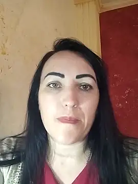 ArianaXFresh online show from 11.14.25