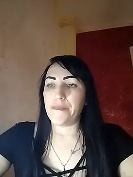 ArianaXFresh online show from 11.19.25