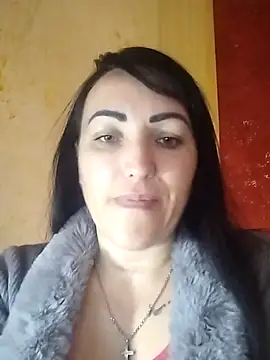 ArianaXFresh online show from 12.02.25