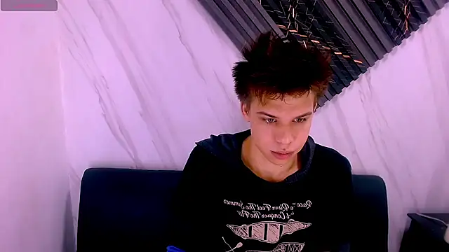 Liam York  online show from 04.12.26