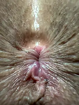 latinahorny11 online show from 12.21.25