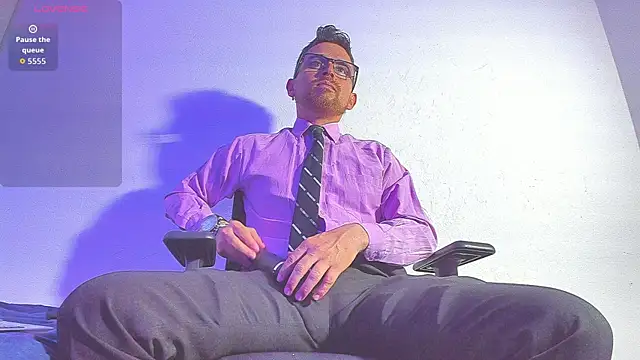 Snapshot of Prince1_dark chatting on 11.24.25 Prince1 dark online show from 11.24.25