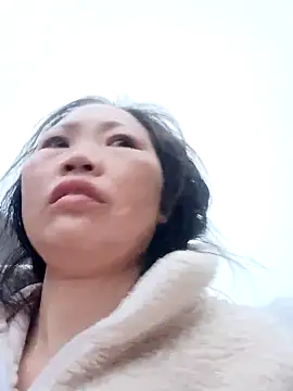 blonde blg online show from 02.19.26