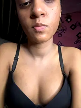 Snapshot of Your___Moonlight chatting on 11.30.25 Your Moonlight online show from 11.30.25