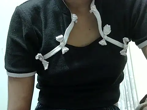 SEXY PRIYA83 online show from 04.28.26